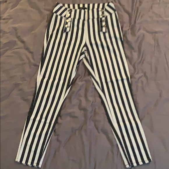 beetlejuice striped pants